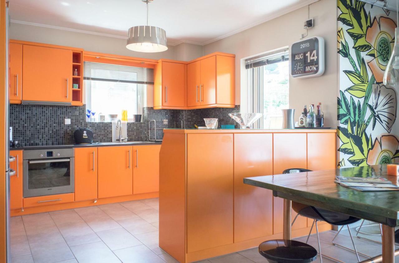Designer'S Apartment Close To City Center Athena Bagian luar foto