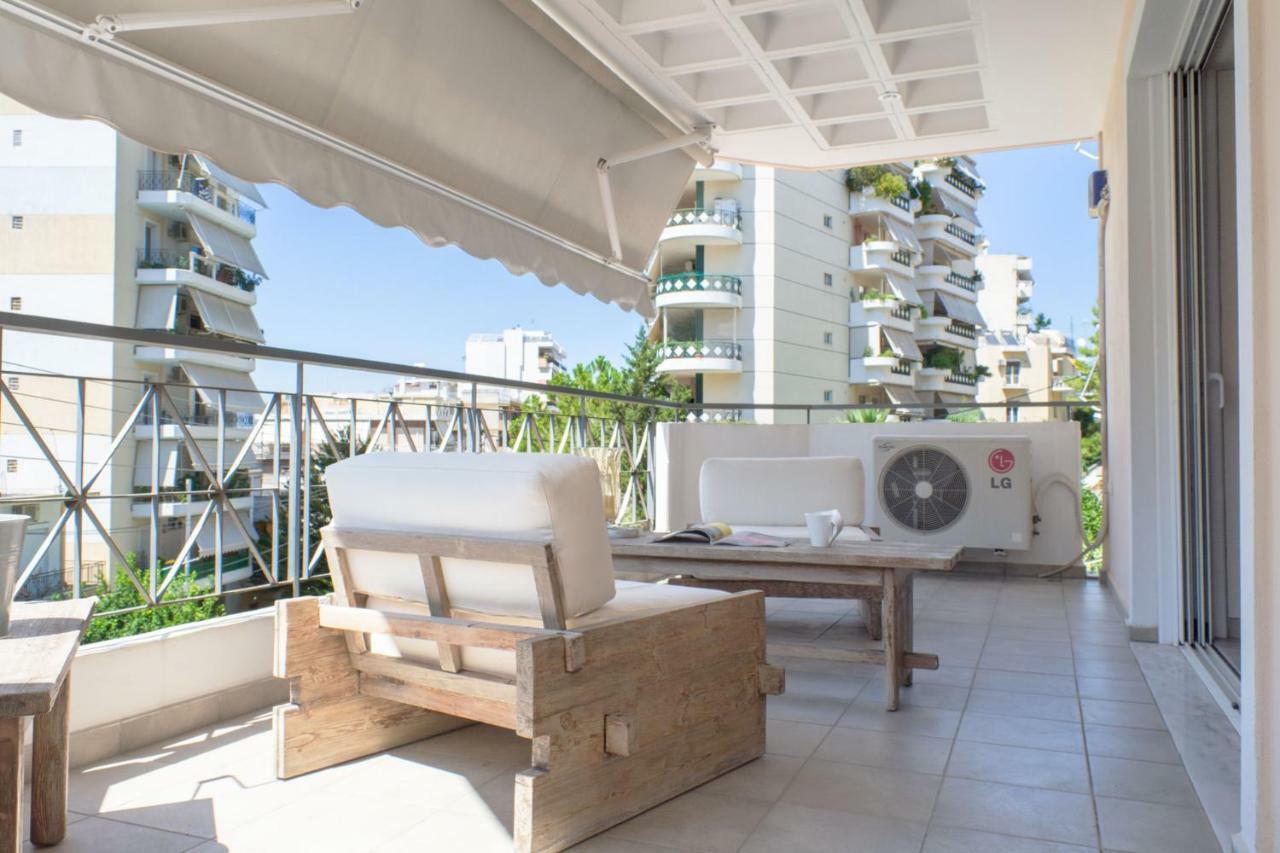 Designer'S Apartment Close To City Center Athena Bagian luar foto
